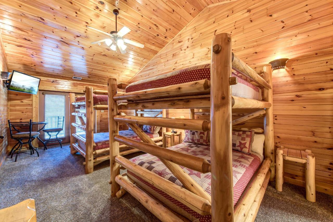 Hemlock Inn Gatlinburg Extérieur photo