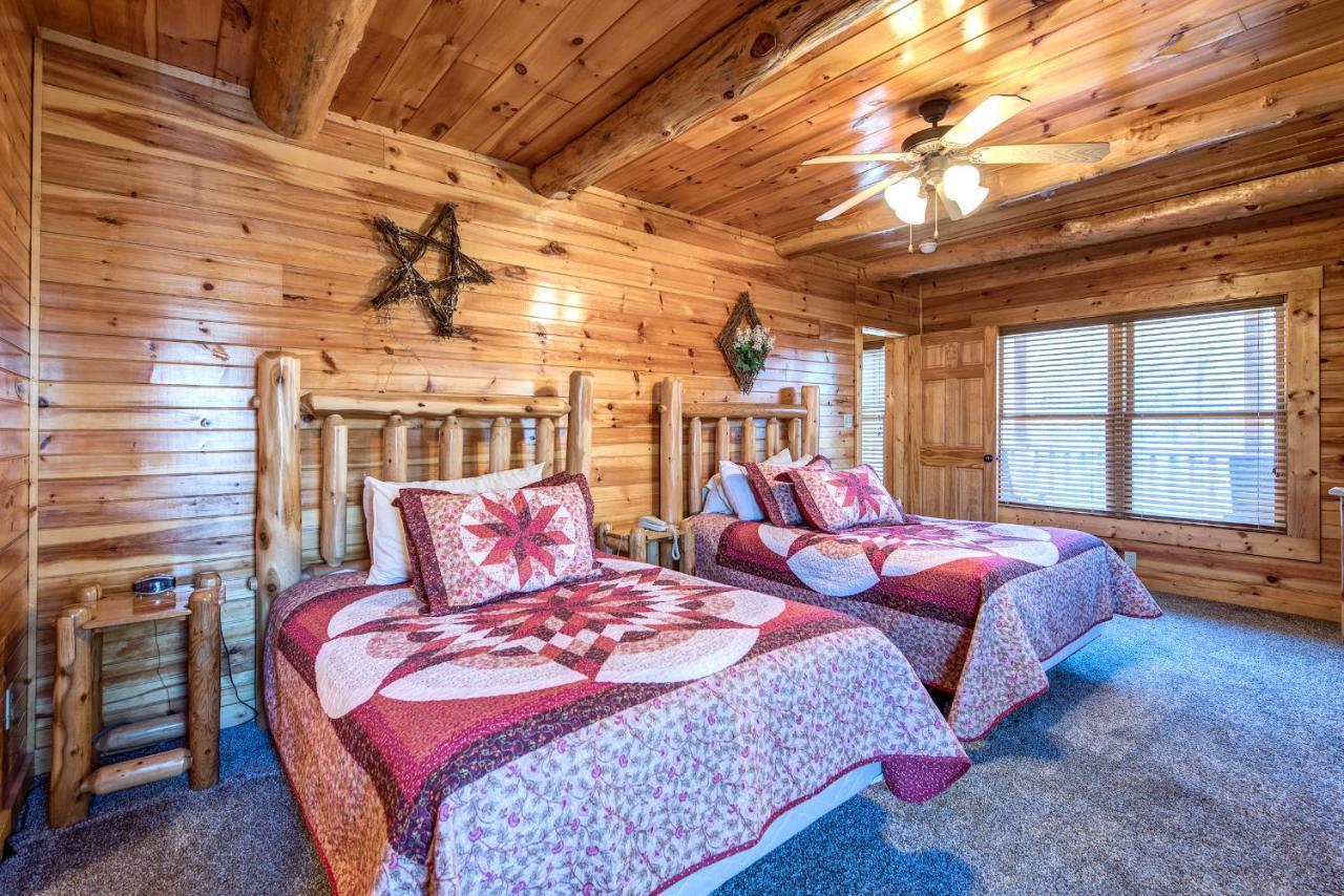 Hemlock Inn Gatlinburg Extérieur photo