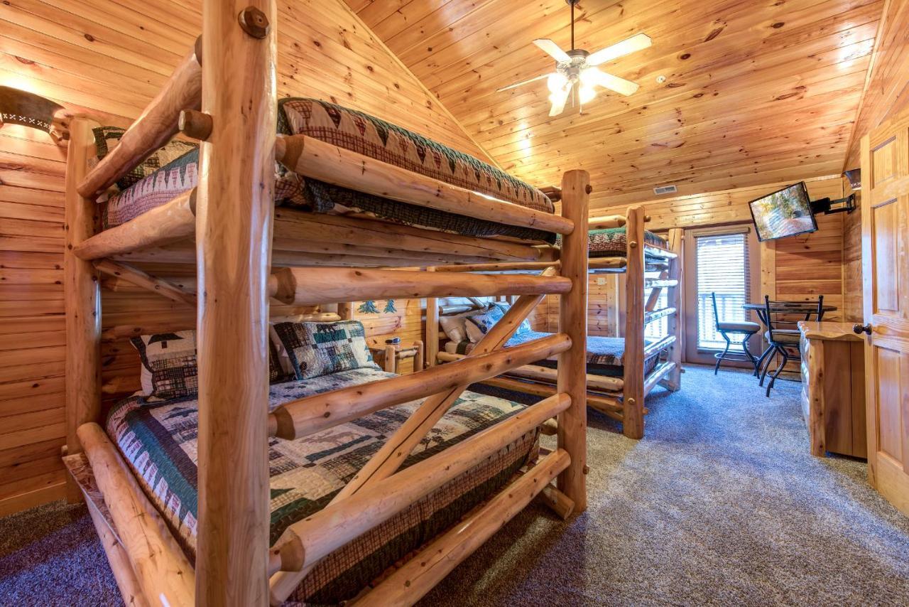 Hemlock Inn Gatlinburg Extérieur photo