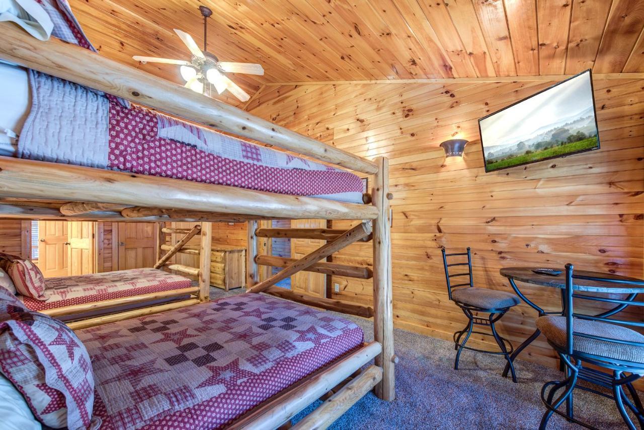 Hemlock Inn Gatlinburg Extérieur photo